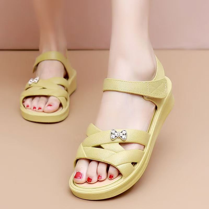 Velcro Strap Sandal - 中高年女性向け ウェッジサンダル 夏新作 ソフトソール 滑り止め 軽量
