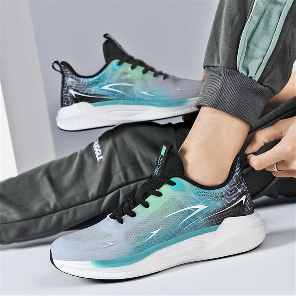 フラットフォーム サイズ 36 新しいメンズスニーカー テニ - Men Shoes Offer のレビューと価格