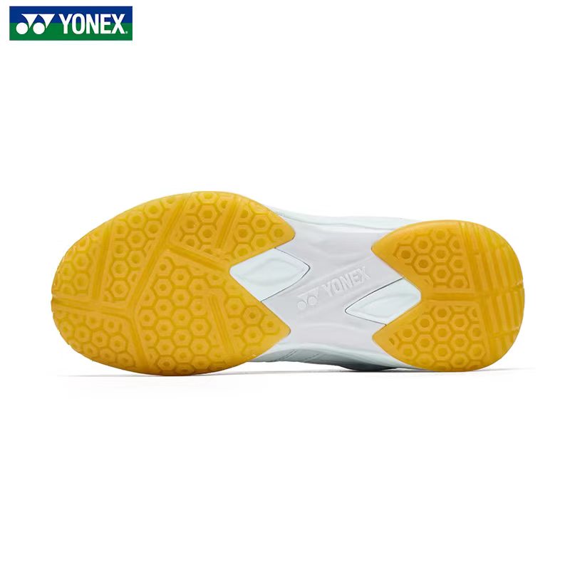 ヨネックス バドミントンシューズ SHB220CR 快適で通 - Men'S Shoes Yonex Badminton のレビューと価格