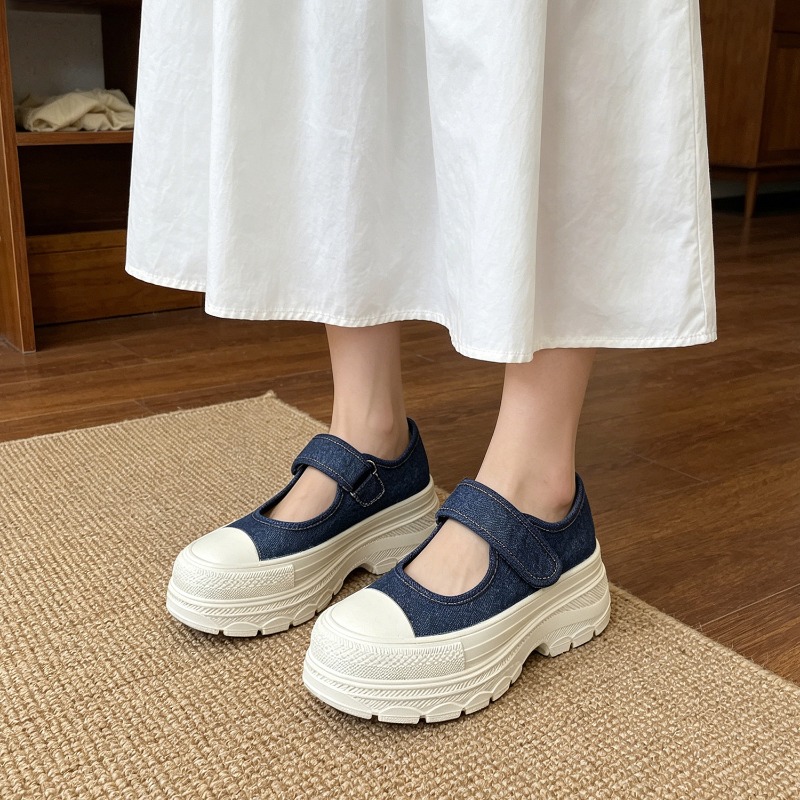 女性用ベルクロストラップメリージェーンシューズ 2026Ne - Velcro Strap Sandal のレビューと価格