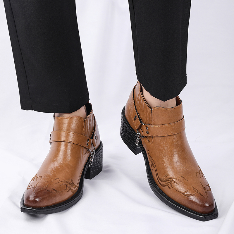 新しいブラウン/ブラック牛革ブーツ金属チェーンデザインメンズ - Men Shoes Formal のレビューと価格