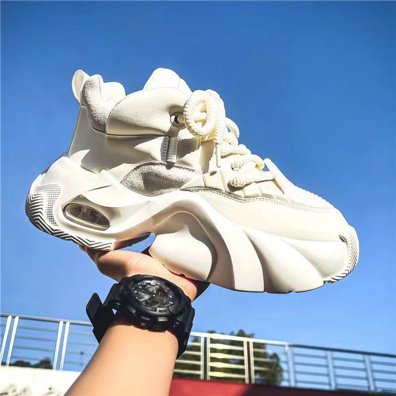 カジュアルスニーカーデザイナースタイルメンズシューズ快適なメ - Men Shoes Trainers のレビューと価格
