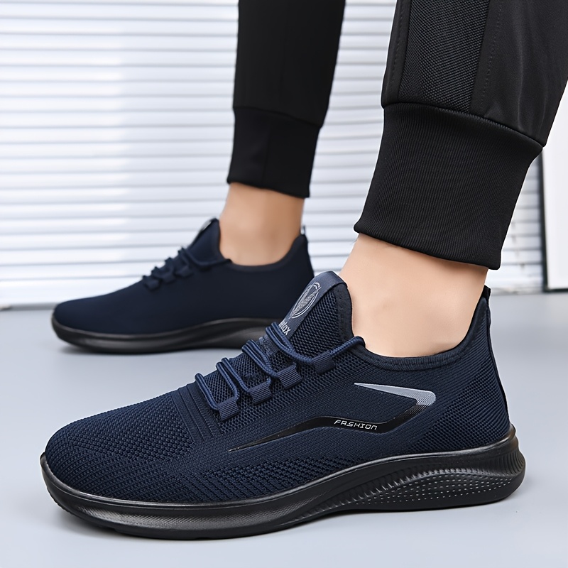 男性通気性メッシュスニーカースリッポン軽量ウォーキングシュー - Men Shoes Trainers のレビューと価格