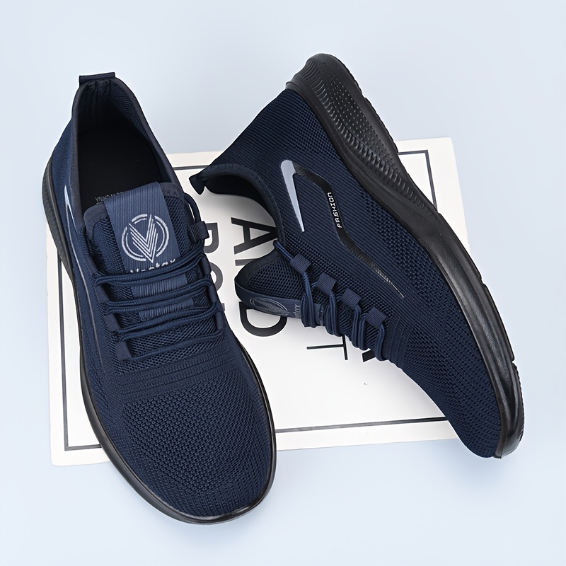 男性通気性メッシュスニーカースリッポン軽量ウォーキングシュー - Men Shoes Trainers のレビューと価格