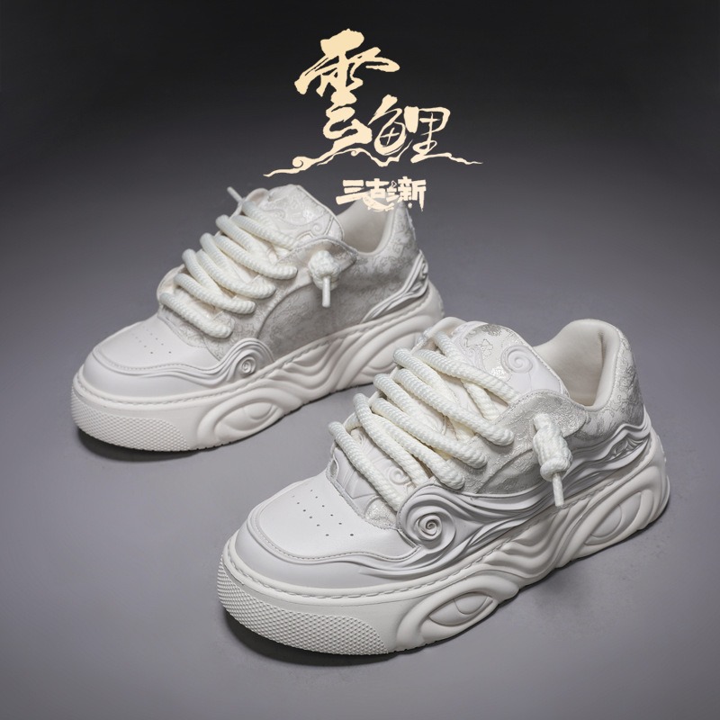 メンズ クラウド‑コイ トーテム ボードシューズ 2026  - Men Shoes On Cloud のレビューと価格